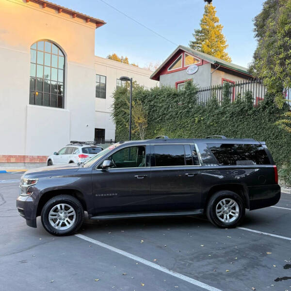 2015 Chevrolet Suburban LS