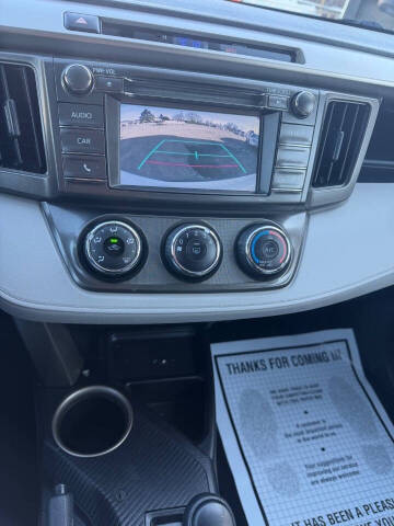 2015 Toyota RAV4 LE