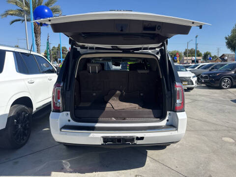 2017 GMC Yukon Denali