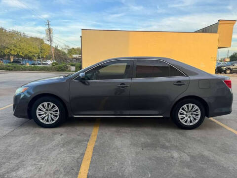 2014 Toyota Camry LE