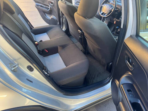 2019 Toyota Prius c L