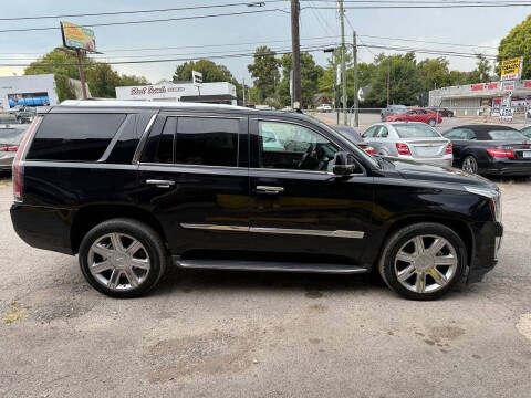 2018 Cadillac Escalade Luxury