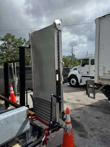 FOLDABLE RAMP ALUMINUM