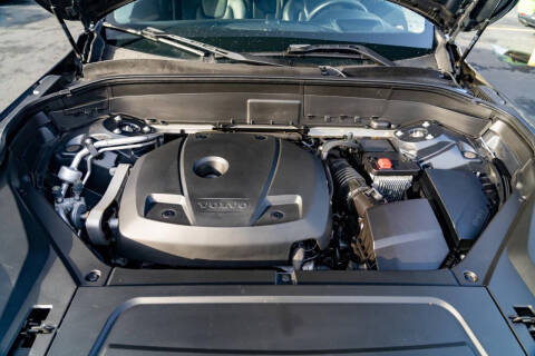 2022 Volvo XC90 T6 Inscription 7-Passenger