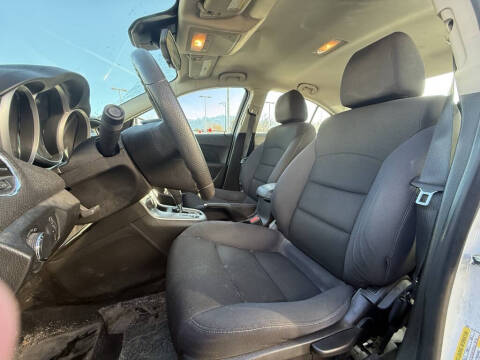 2016 Chevrolet Cruze Limited 1LT Auto