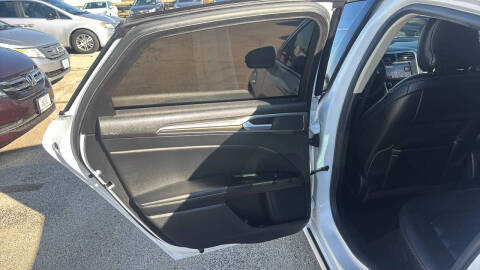 2019 Ford Fusion SEL