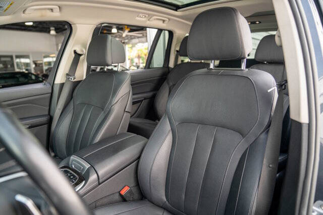 2019 BMW X7 11