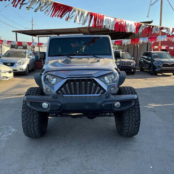 2017 Jeep Wrangler Unlimited for sale at M&M Diamond Cars LLC in Phoenix AZ