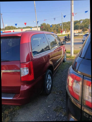 2012 Chrysler Town and Country Touring