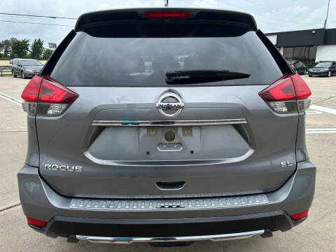 2017 Nissan Rogue SL