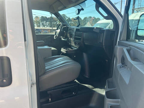 2019 Chevrolet Express 2500