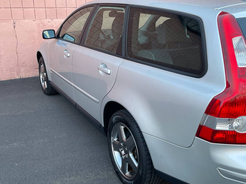 2006 Volvo V50 T5
