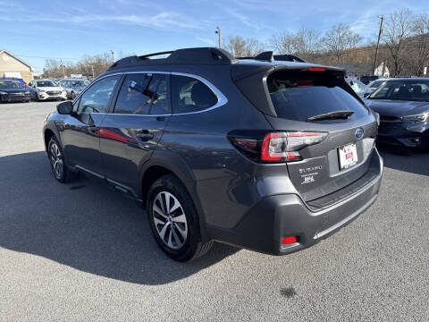 2023 Subaru Outback Premium