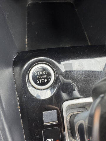 2020 Nissan Versa SV