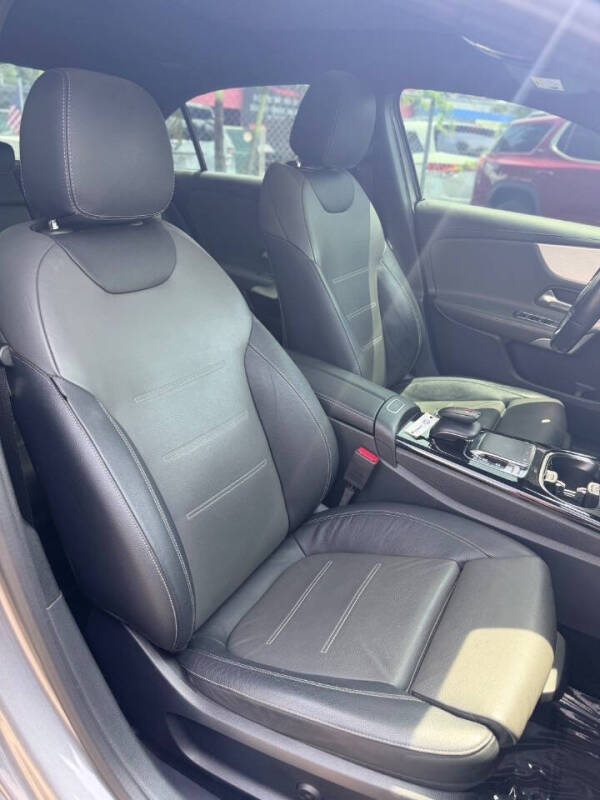 2019 Mercedes-Benz A-Class A 220