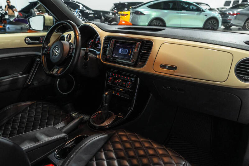 2019 Volkswagen Beetle Convertible