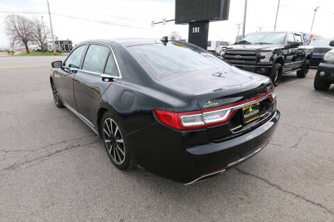 2018 Lincoln Continental Select