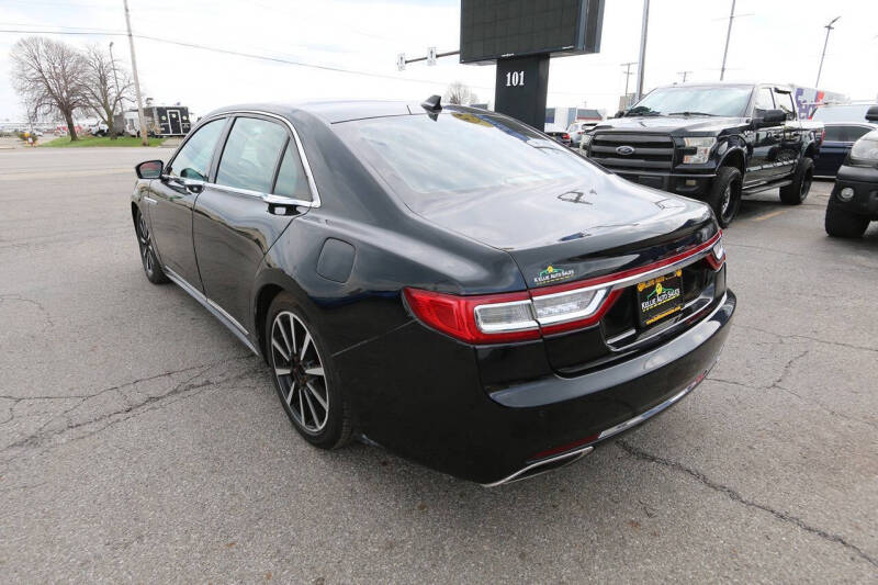 2018 Lincoln Continental Select