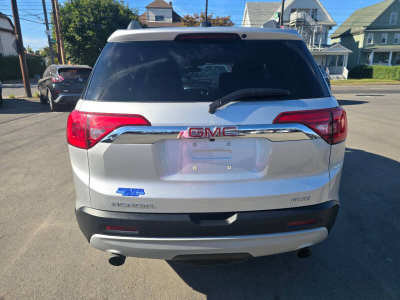 2019 GMC Acadia SLE-2