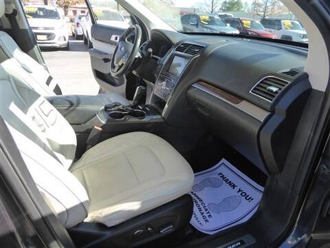 2017 Ford Explorer Platinum
