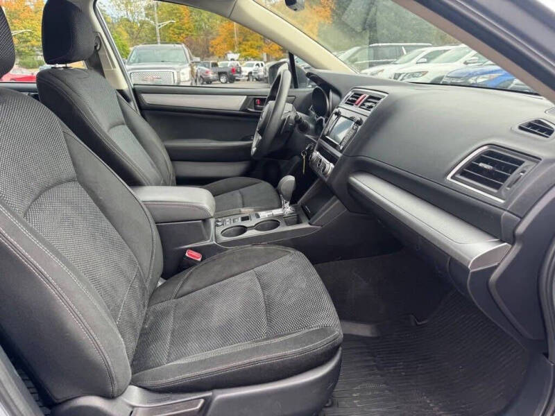 2018 Subaru Outback 2.5i