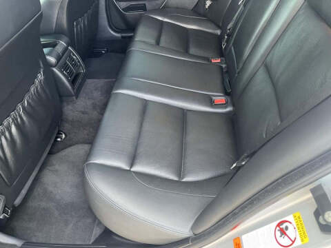 2003 BMW M5