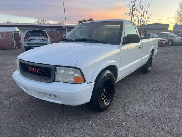 2003 GMC Sonoma SLS's photo