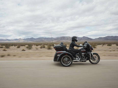 2020 Harley-Davidson CVO Tri Glide