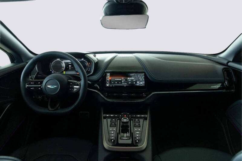 2026 Aston Martin DBX 707