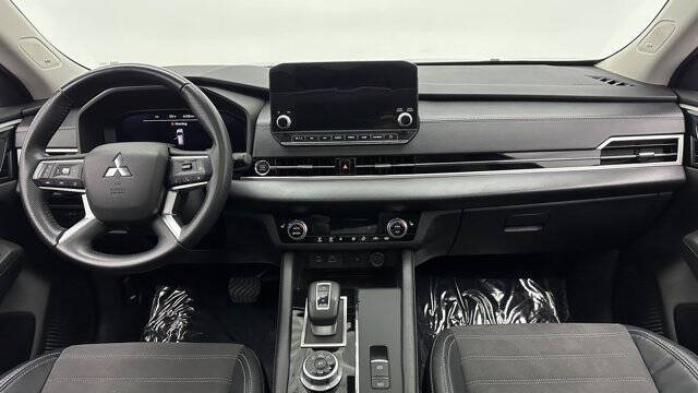 2023 Mitsubishi Outlander