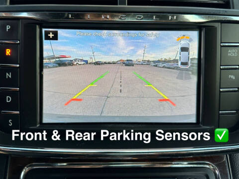 2017 Lincoln Continental Select