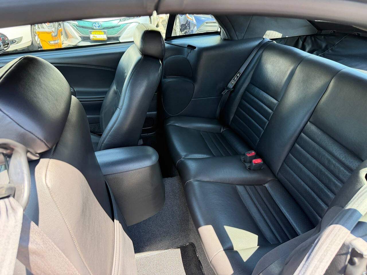2001 Ford Mustang 11