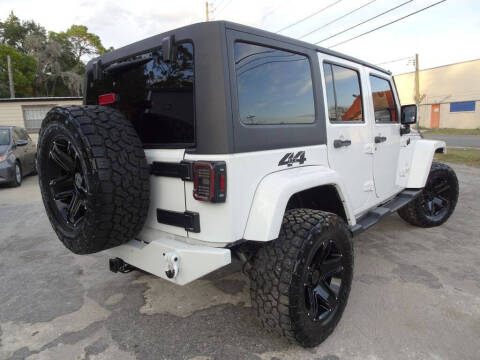 2013 Jeep Wrangler Unlimited Sahara