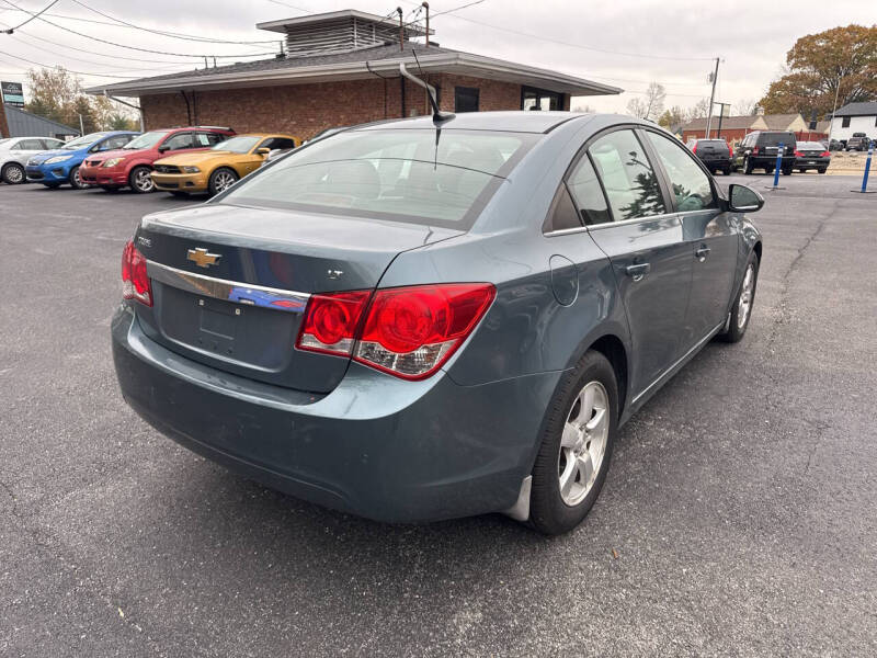 2012 Chevrolet Cruze 1LT photo 7