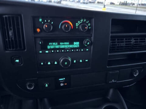 2024 Chevrolet Express 2500