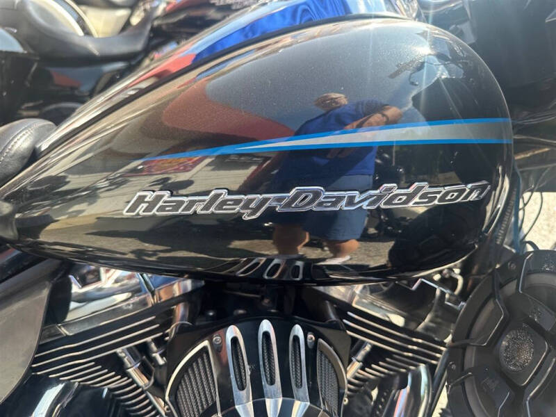 2013 Harley-Davidson FLTRU103 -