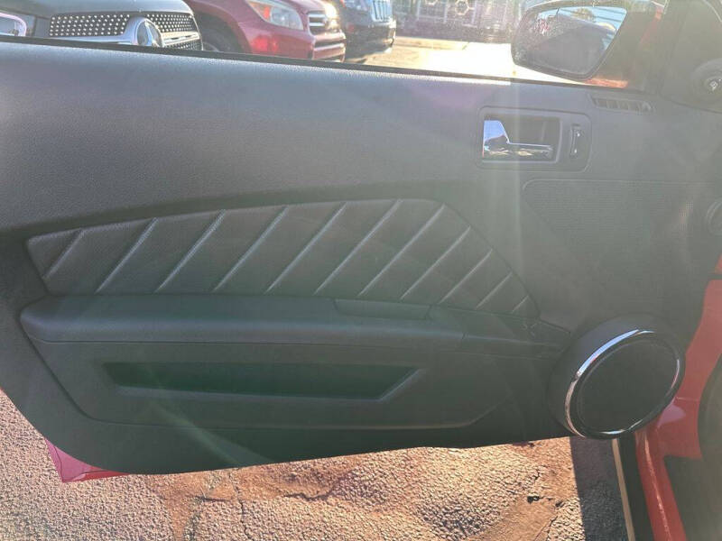 2012 Ford Mustang V6 Premium