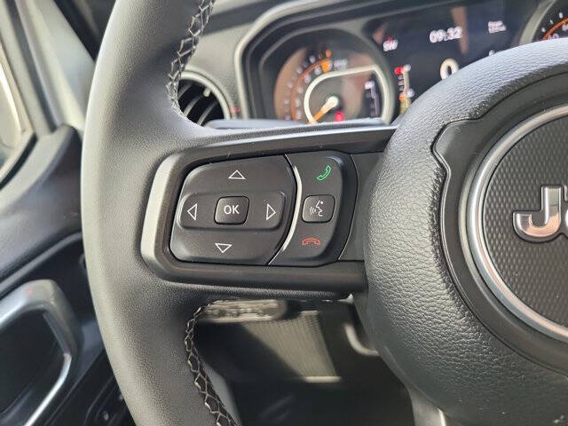 2025 Jeep Gladiator