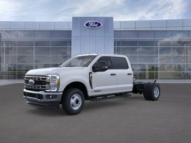 2025 Ford F-350 Super Duty XL