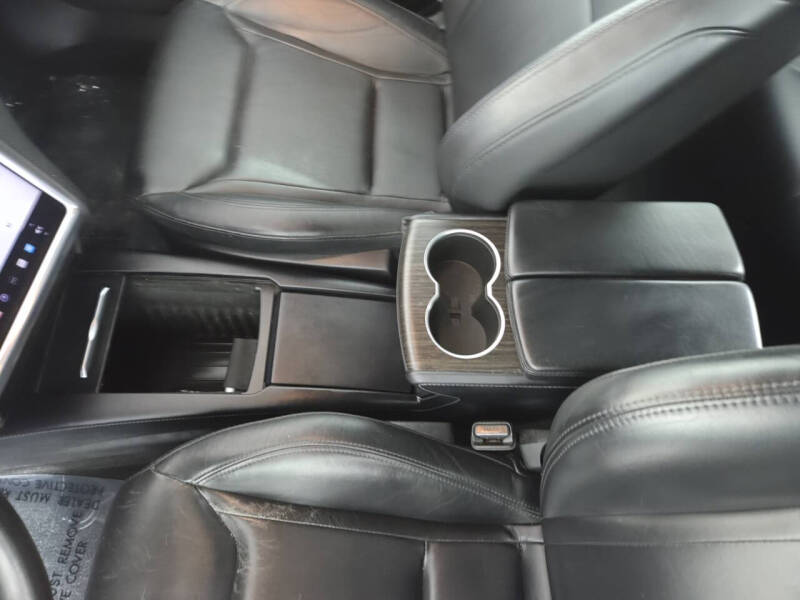 2016 Tesla Model S 70D