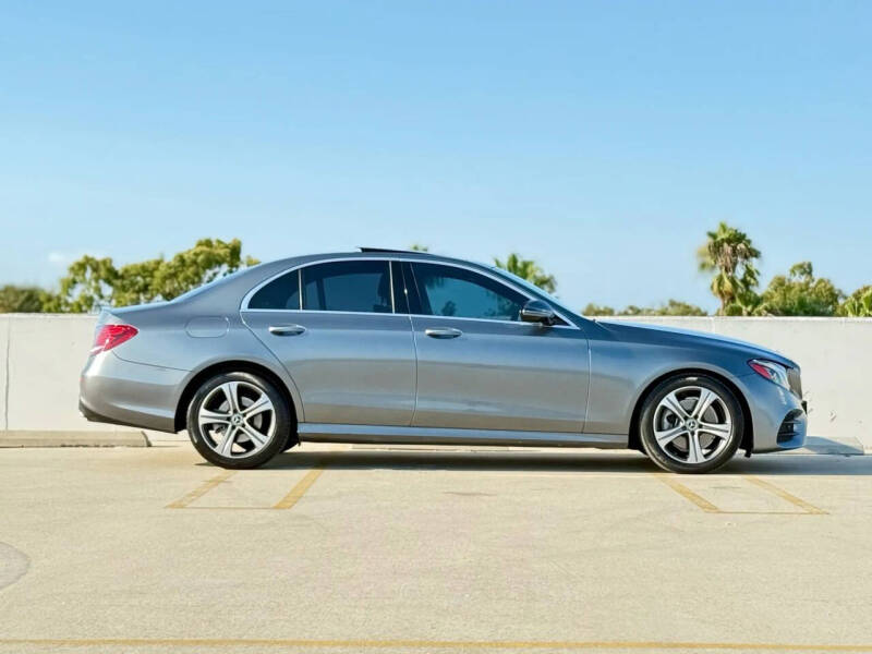 2019 Mercedes-Benz E-Class E 300