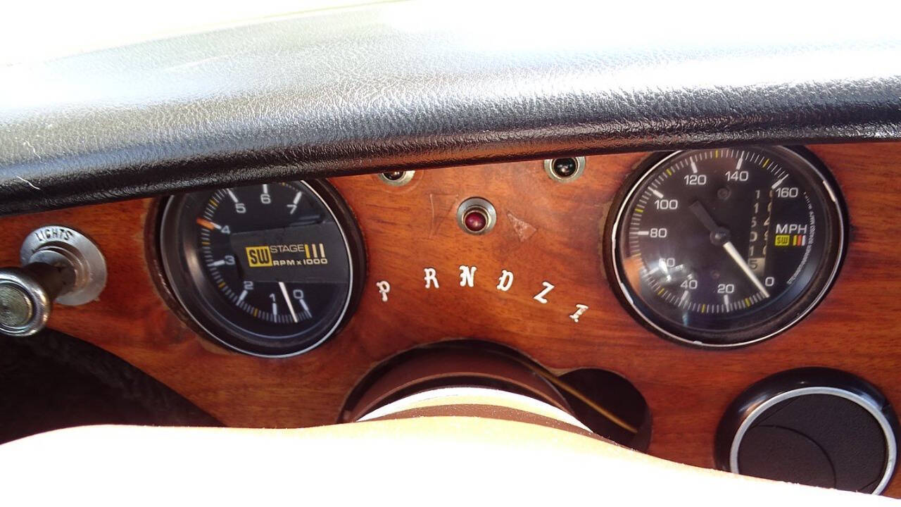 1999 valiente convertible 31