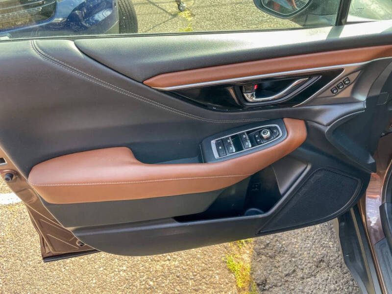 2020 Subaru Outback Touring