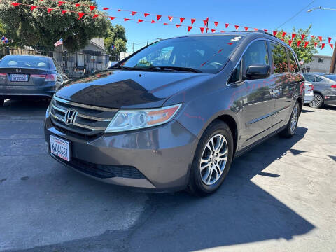 2013 Honda Odyssey EX-L w/DVD