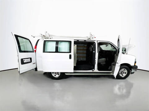 2020 GMC Savana 2500