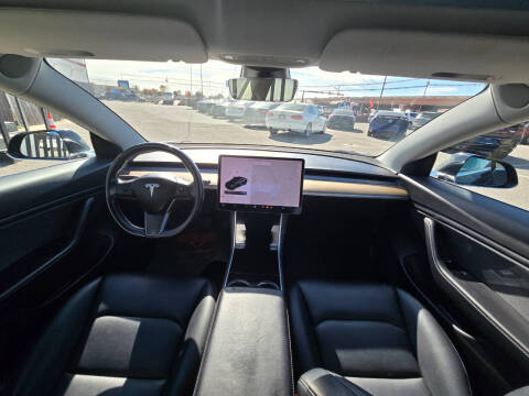 2019 Tesla Model 3 Mid Range