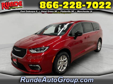 2025 Chrysler Pacifica for sale at Runde PreDriven in Hazel Green WI