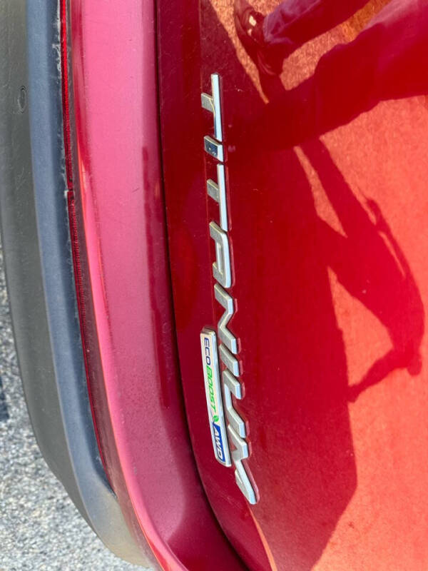 2017 Ford Edge Titanium