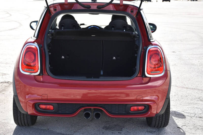 2016 MINI Hardtop 2 Door Cooper S