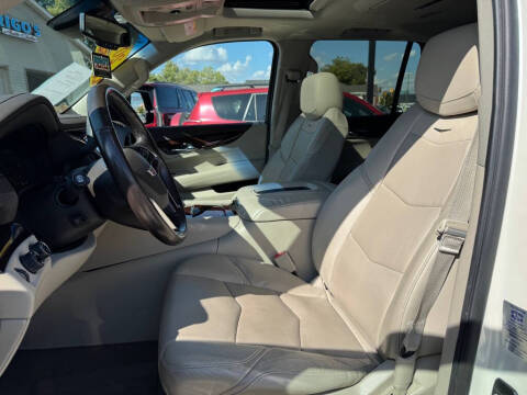 2015 Cadillac Escalade Luxury